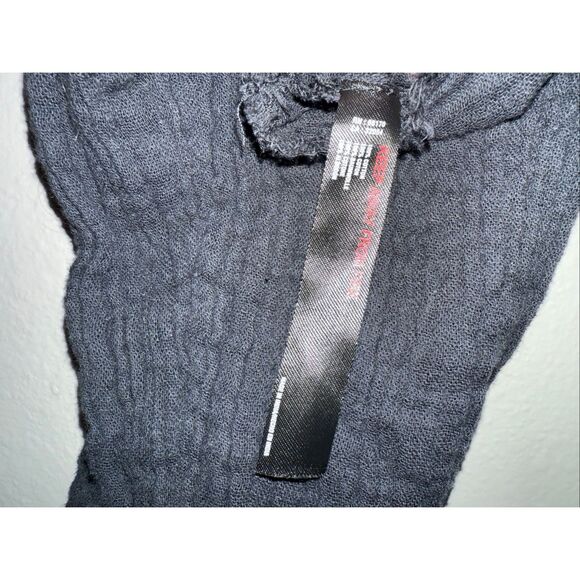 Urban outfitters out from under black distressed crop top small #718 - Picture 5 of 6